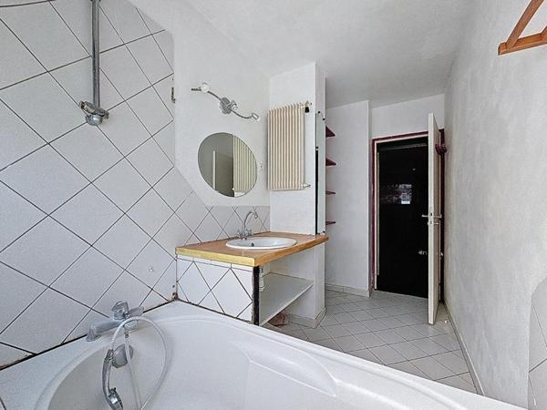 Appartement 3 pièces Rambouillet centre-ville 72 m² environ
