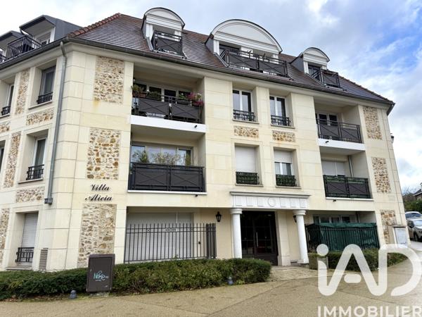 Appartement à vendre 2 pièces 62 m² Saint-Cyr-l'École