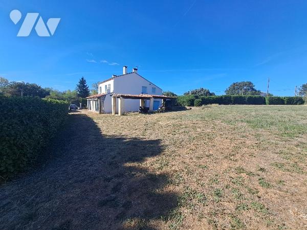 SAVASSE, maison de 130m² habitable avec 4 chambres sur une parcelle de 8758 m².
