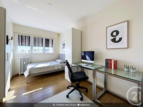 Appartement T3 à vendre  3 pièces - 67 m 2   PERIGUEUX  - 24