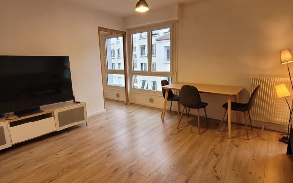 Appartement à louer    2 pièces • 44,35 m2 Issy-les-Moulineaux