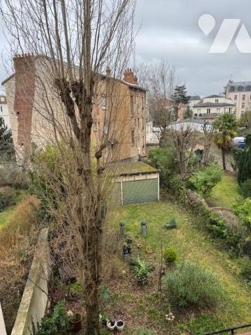 LA GARENNE COLOMBES - PROCHE MARCHE - 3 PIECES. 53 M²