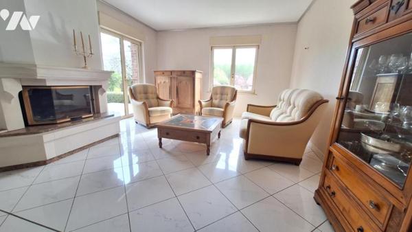 Anzin Saint Aubin,  Vaste Propriété d'environ 346 m² sur un terrain de 3818 m²