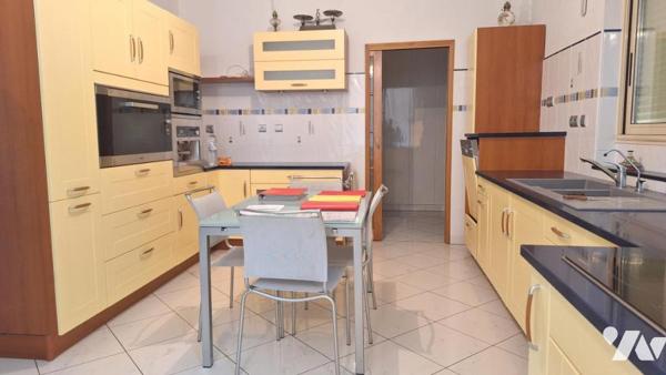 Anzin Saint Aubin,  Vaste Propriété d'environ 346 m² sur un terrain de 3818 m²