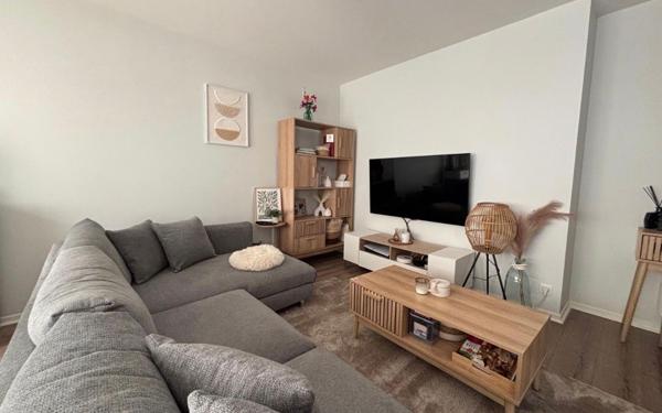 Appartement à vendre    2 pièces •  Corbeil-Essonnes
