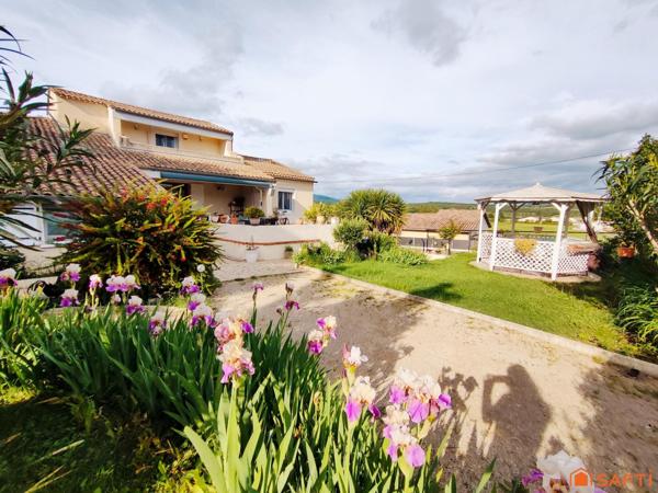 A SAISIR maison familiale rénovée avec studio independnant sur la commune de Lavilledieu