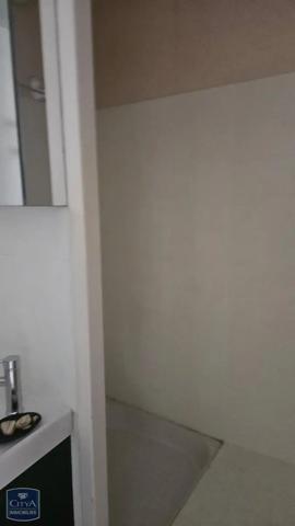 Appartement à louer 1 pièce 27.84m² Poitiers (86000)
