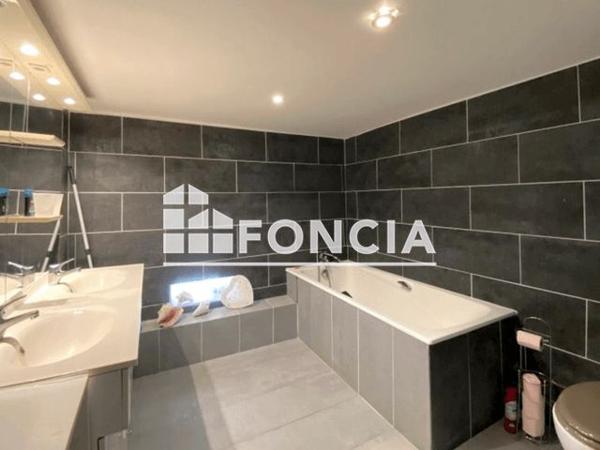 À vendre Maison 8 pièces 280 m² - Mareuil En Périgord 24340