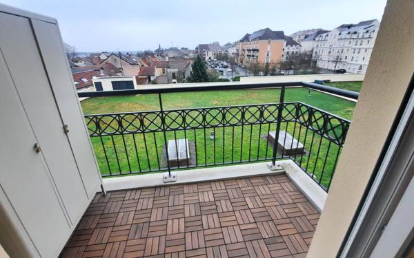 Appartement à louer    2 pièces • 41,15 m2 Noisy-le-Grand