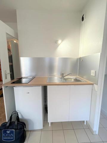 Appartement à louer 1 pièce 26.8m²