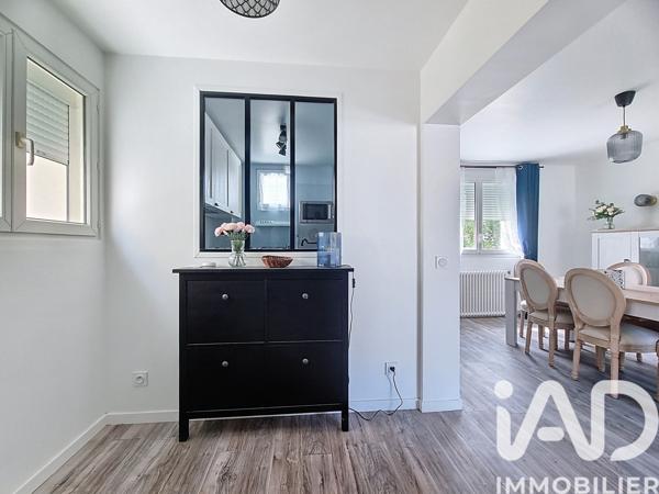 Maison à vendre 5 pièces 63 m² Paray-Vieille-Poste