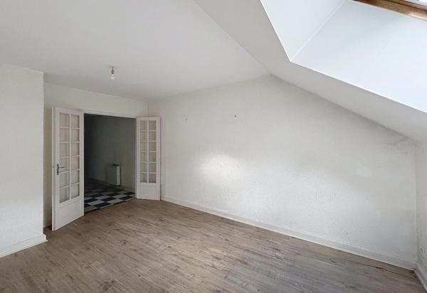 Immeuble de rapport avec cour et cachet ancien
