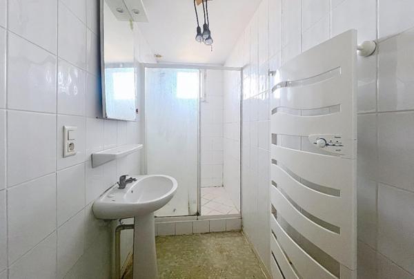 Immeuble de rapport avec cour et cachet ancien