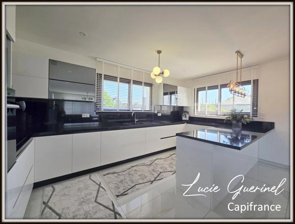 Maison rénovée à vendre 7 pièces CHATEAUBRIANT (44)