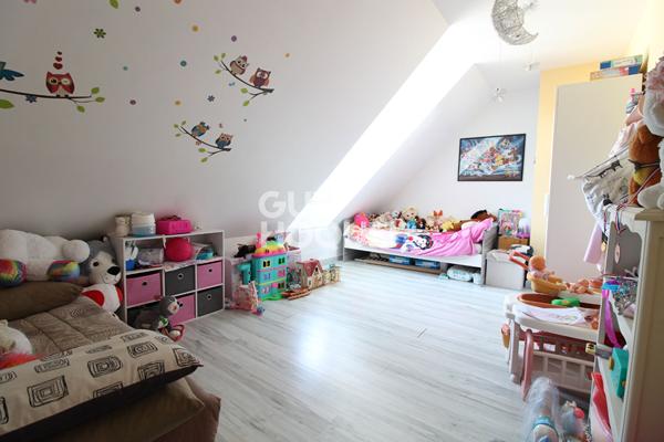Maison familiale GUIGNES 6 pièce(s) 104 m2