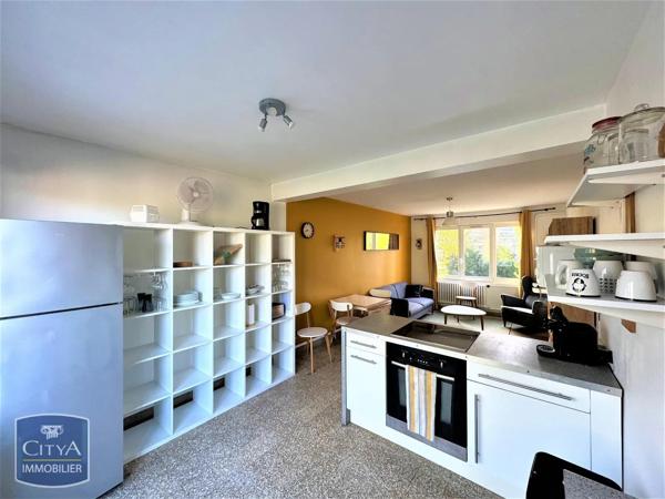 Appartement à louer 3 pièces 56.2m² Lille (59000)