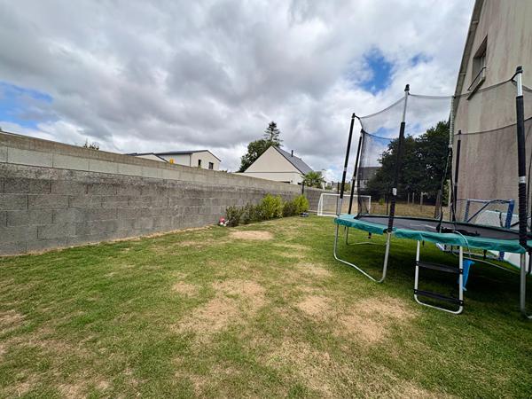 A VENDRE GUIPAVAS - CENTRE - Maison 5 chambres, très bon état , Guipavas