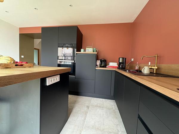 A VENDRE GUIPAVAS - CENTRE - Maison 5 chambres, très bon état , Guipavas