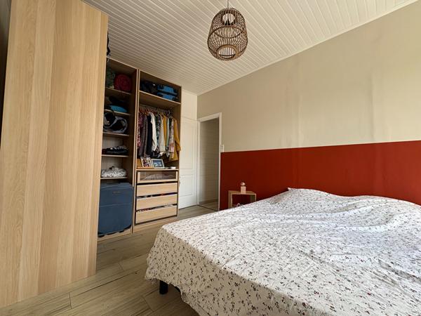 A VENDRE GUIPAVAS - CENTRE - Maison 5 chambres, très bon état , Guipavas