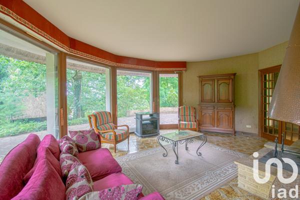 Maison 8 pièces de 333 m² à Malemort (19360)