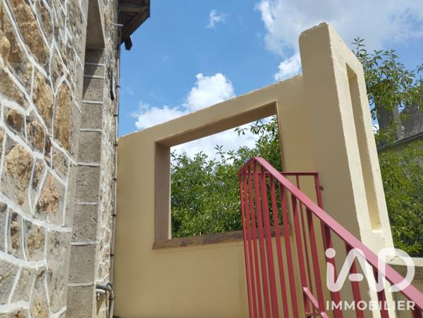 Immeuble à vendre 307 m² Neuvic