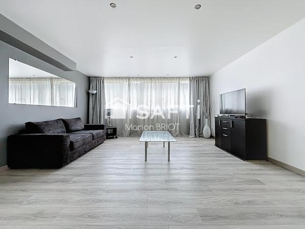 A deux pas de la gare, commerces, écoles !