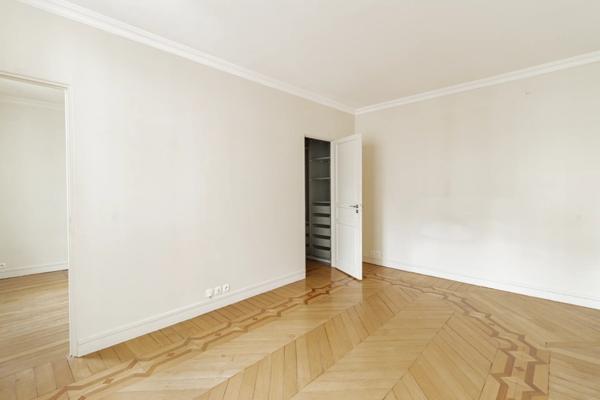 Appartement Paris 15e - LA MOTTE PICQUET