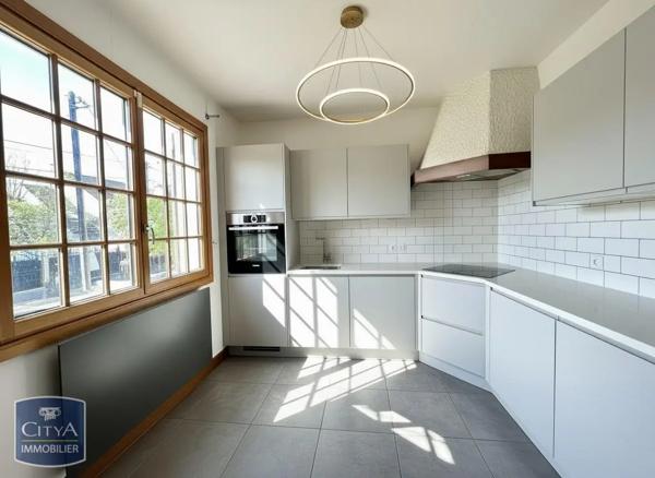 Maison à vendre 4 pièces 88.72m² Champs-sur-Marne (77420)