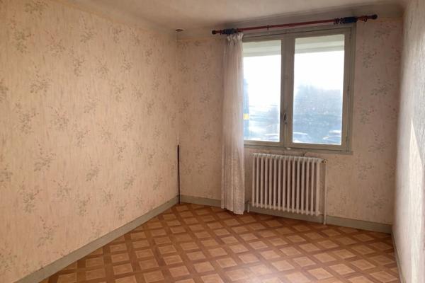 Maison cœur de ville de 95m², 4 chambres, garage, jardin, dépendances