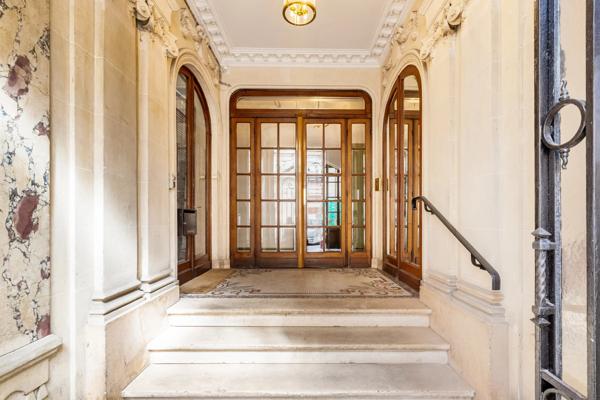 Appartement Paris 18e - LAMARCK / DAMREMONT