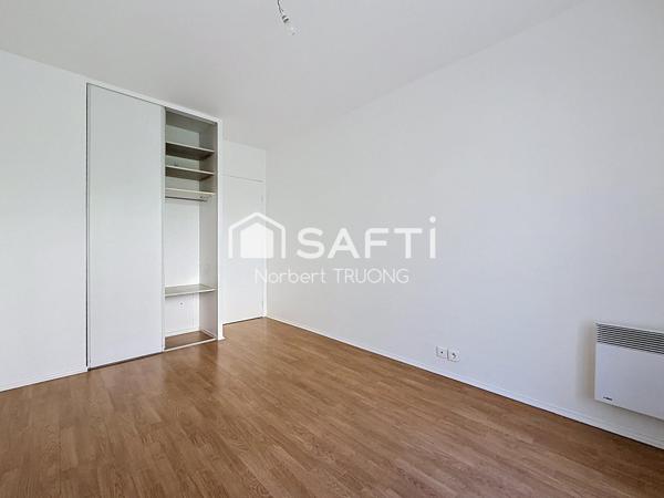 T3 - 66m2 - SEJOUR/SAM - CUISINE - 2 CHAMBRES - SDB - BALCON - PARKING - CAVE
