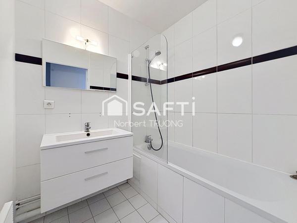 T3 - 66m2 - SEJOUR/SAM - CUISINE - 2 CHAMBRES - SDB - BALCON - PARKING - CAVE