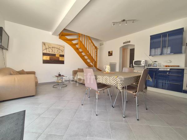 Maison à vendre 4 pièces SAINT GEORGES DE DIDONNE (17) - Terrasses -garage