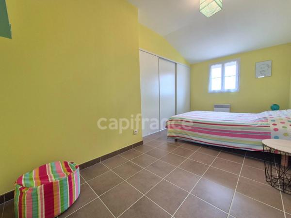 Maison à vendre 4 pièces SAINT GEORGES DE DIDONNE (17) - Terrasses -garage