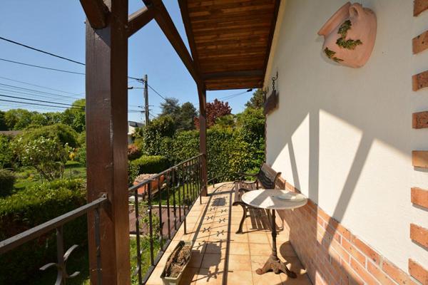 Maison Montmorency (95160) 6 pièces 3 chambres 165m2 1600m2 de terrain