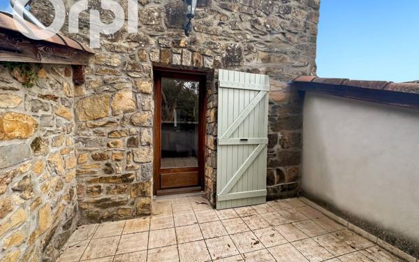 Maison à louer    2 pièces • 29,70 m2 Vesseaux