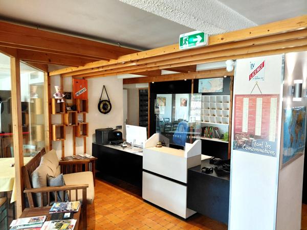 Fonds de commerce et murs à vendre CONDOM (32) - Hôtel Bureau