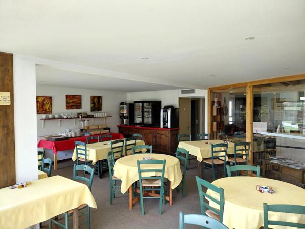 Fonds de commerce et murs à vendre CONDOM (32) - Hôtel Bureau