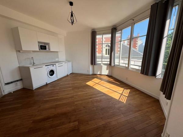 Appartement 1 pièce                                        - 44100 Nantes Réf : 11584