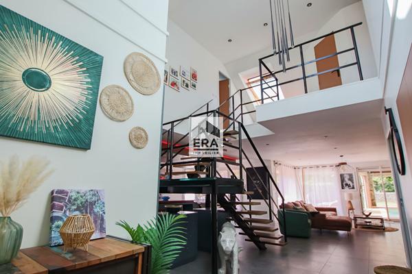 Maison d'architecte avec piscine Saint Germain Les Corbeil 6 pièces 245m2