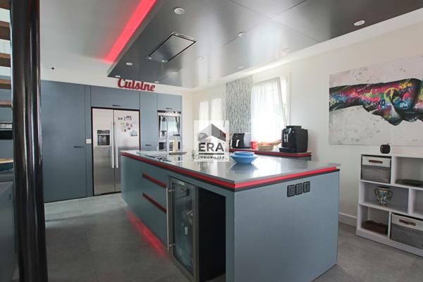 Maison d'architecte avec piscine Saint Germain Les Corbeil 6 pièces 245m2