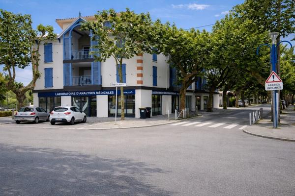 Local commercial à LOUER