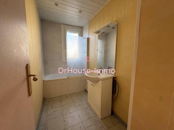 Appartement à louer 3 pièces de 56 m²