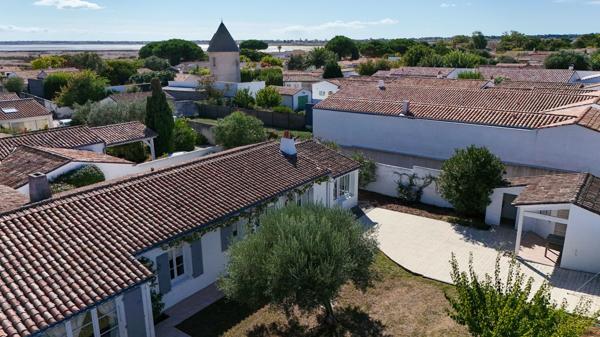 Vente Maison de luxe Loix 5 Pièces 125 m²