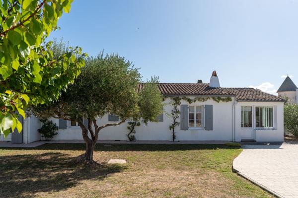 Vente Maison de luxe Loix 5 Pièces 125 m²