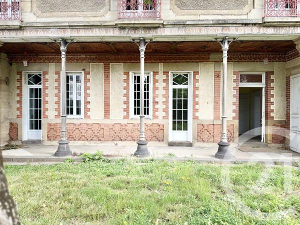 Maison à vendre  6 pièces - 217,62 m2 MOULINS - 03