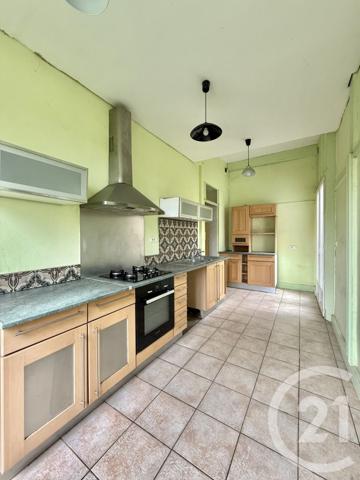 Maison à vendre  6 pièces - 217,62 m2 MOULINS - 03