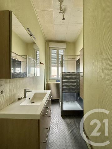 Maison à vendre  6 pièces - 217,62 m2 MOULINS - 03