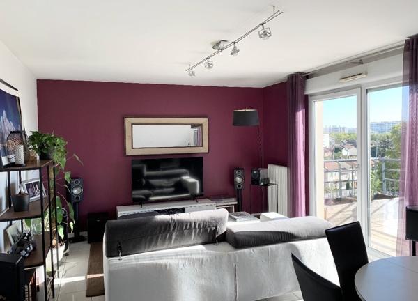 Appartement 3p 64m2 terrasse et garage