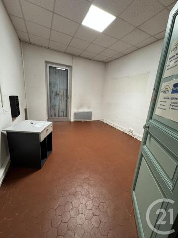 à vendre  289,94 m2 TRETS - 13